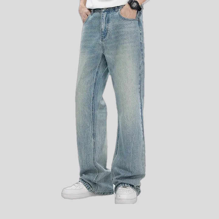 Roomy sanded men's jeans