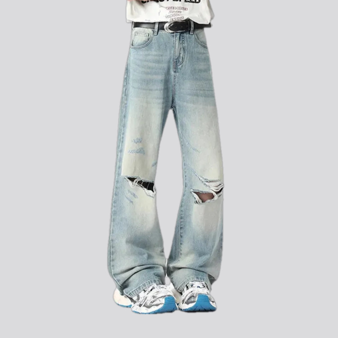 Midweight distressed jeans for men