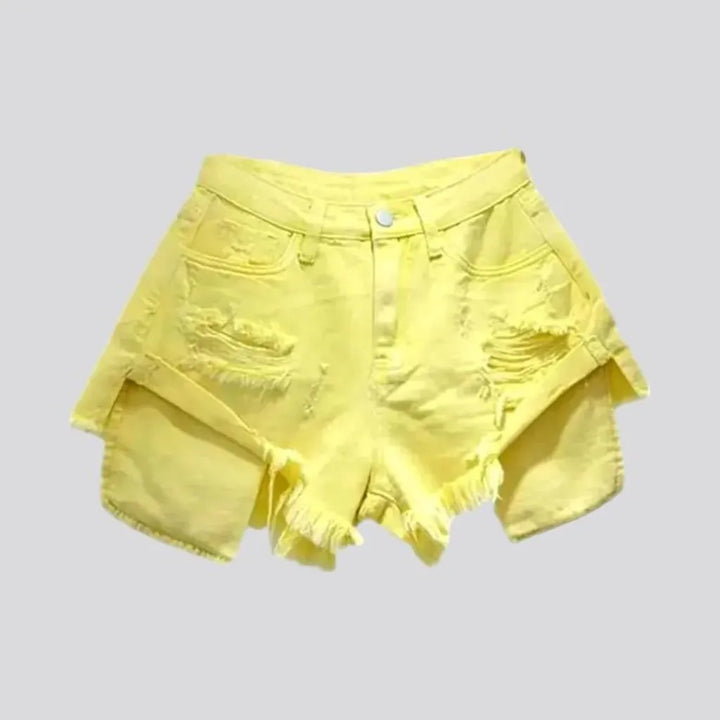Grunge mid-waist denim shorts for women